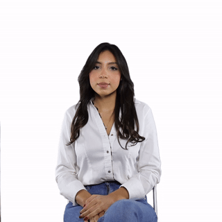 Paola1-ezgif.com-video-to-gif-converter