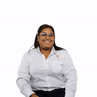 Priscila2-ezgif.com-video-to-gif-converter